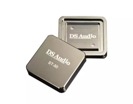 DS Audio ST-50 Stylus cleaner